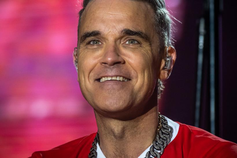 Robbie Williams face dezvăluiri despre aspecte controversate din viața sa