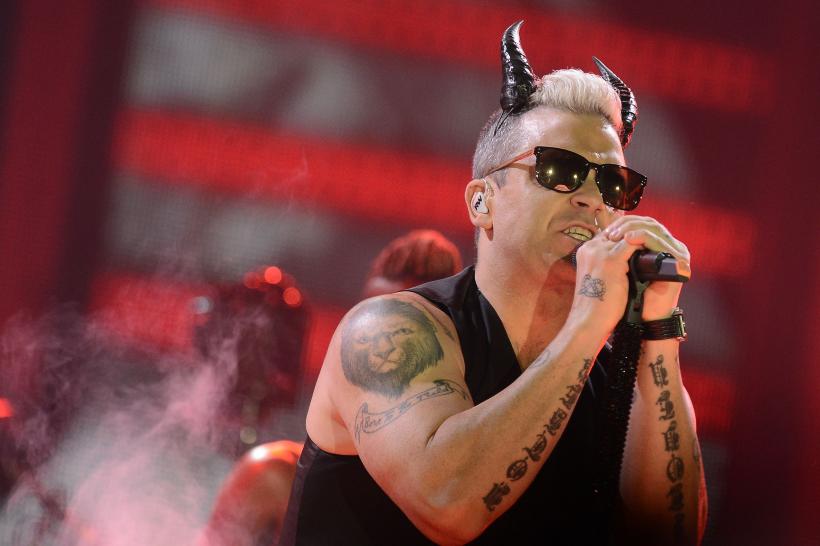 Robbie Williams face dezvăluiri despre aspecte controversate din viața sa 18868483