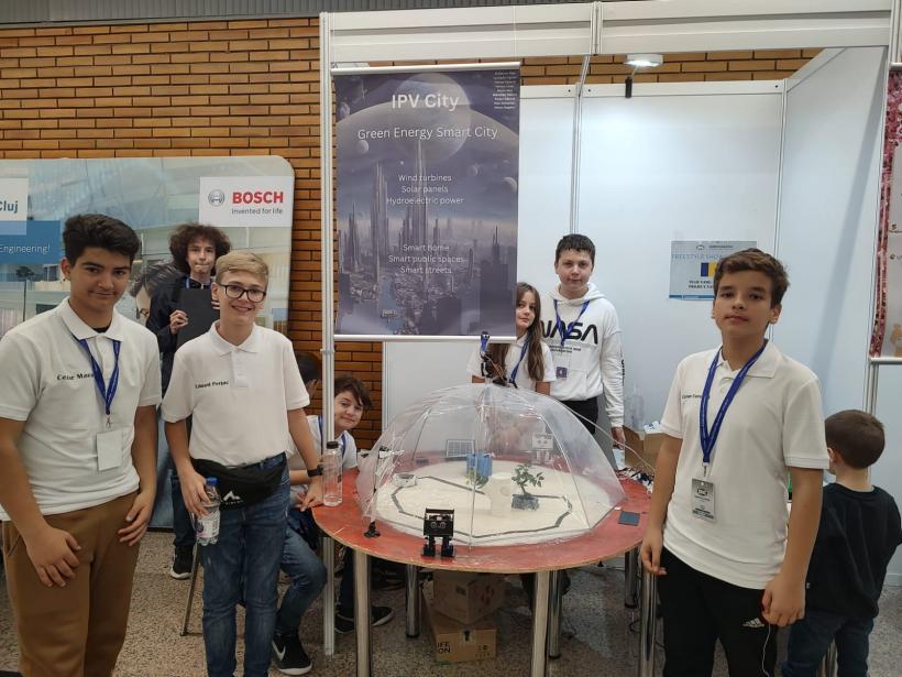 România are viitor în Robotică: tineri constănțeni, rezultate remarcabile la competiția internațională RoboChallenge 2023 18868498