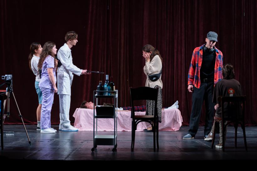 A început Festivalul Național de Teatru pentru Tineret „Ștefan Iordache” 18868908