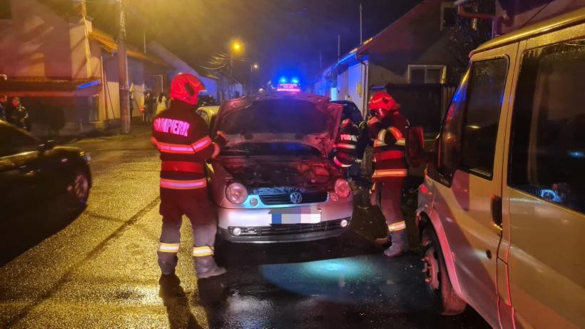 Accident grav în Petroșani. Trei fete de 13 și 14 ani rănite