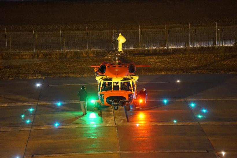 Primul elicopter BlackHawk, destinat gestionării situațiilor de urgență, a aterizat la sediul IGAV