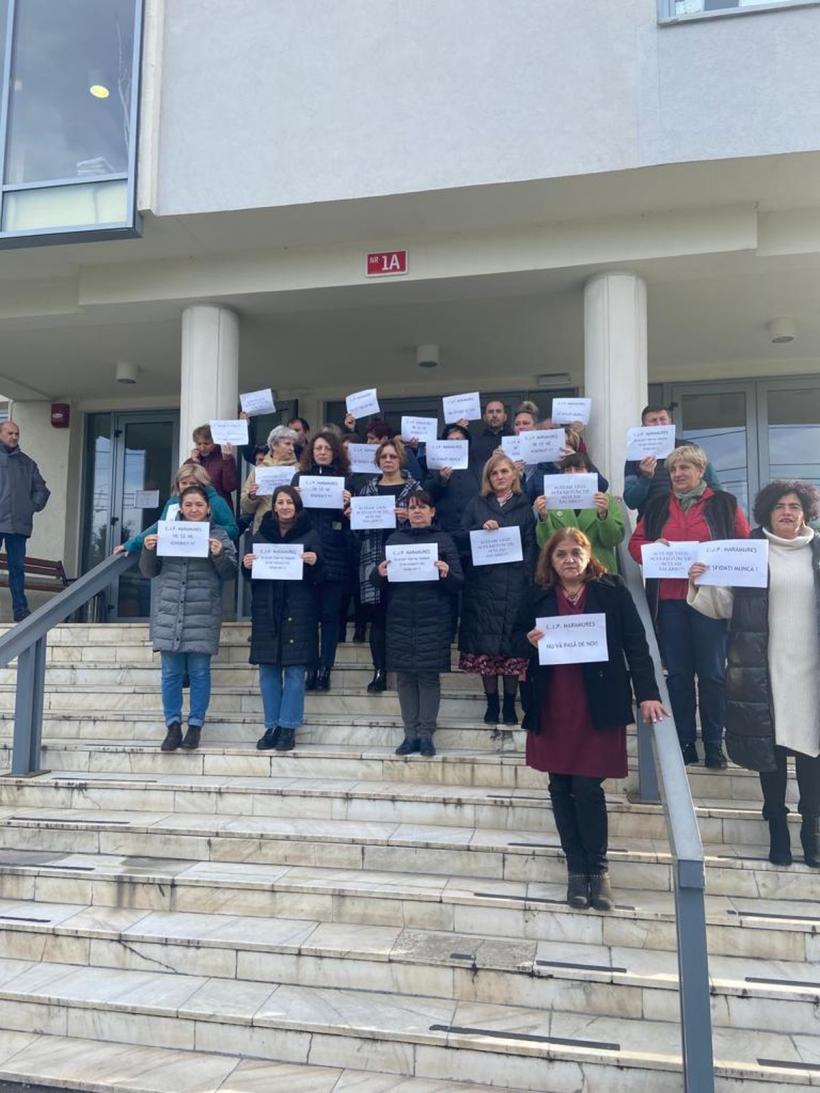 Casele de Pensii, lovite de scandalul salariilor: Mărirea pensiilor, în impas. Nu are cine să le recalculeze 18869399