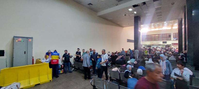 Încă 86 de cetățeni români și membri de familie evacuați din Fâșia Gaza au ajuns în România 18869637