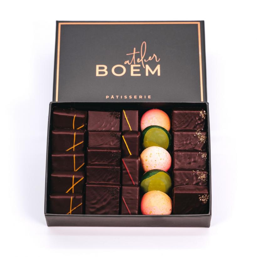 Cel mai mare târg de ciocolată din România își deschide porțile. Colecții delicioase de Crăciun și daruri de lux 18870145