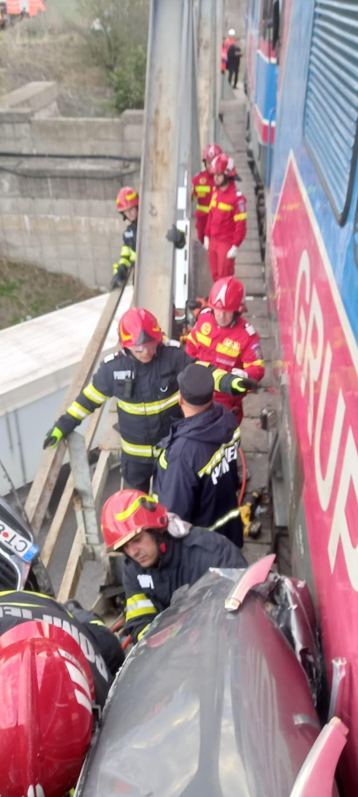 Accident feroviar în județul Constanța: O mașină a fost lovită de tren 18870019
