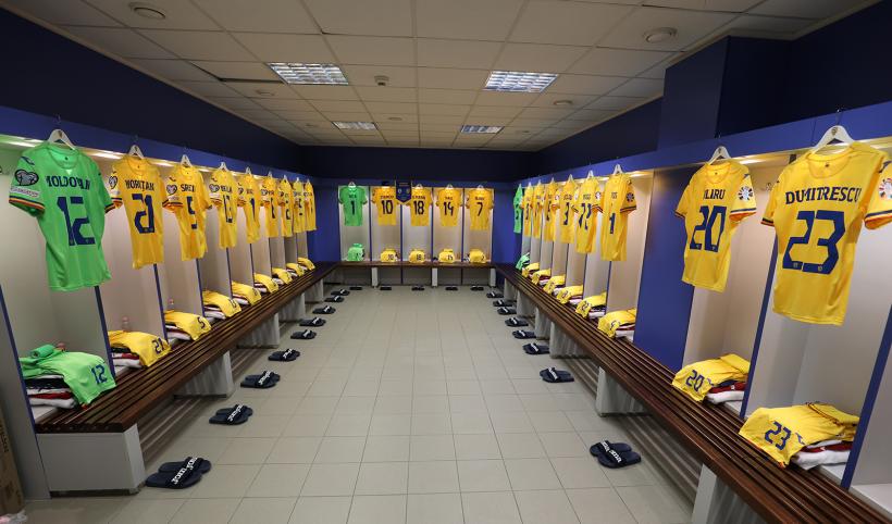 Tricolorii revin la București după victoria cu Israelul și intră în cantonament la Mogoșoaia 18870581