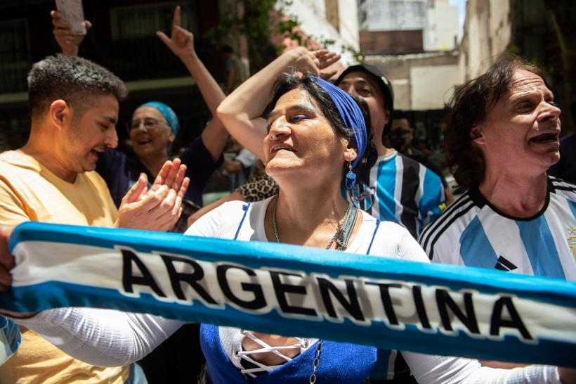 Schimbare radicală în Argentina. Un politician de extremă dreapta a câștigat alegerile prezidențiale 18870729