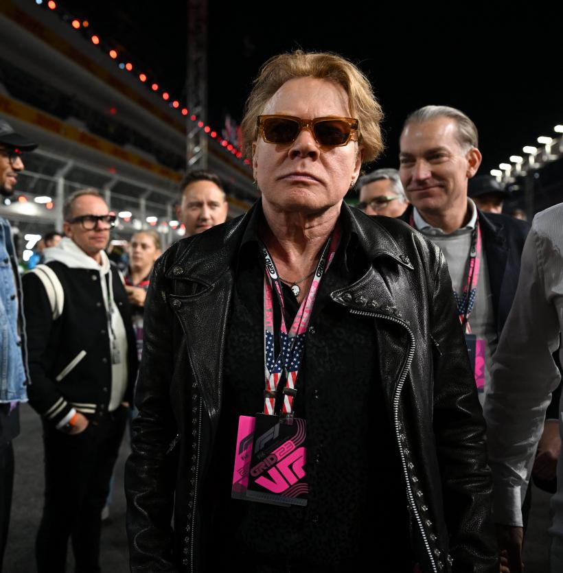 Axl Rose, solistul Guns N' Roses, dat în judecată de fostul model Penthouse Sheila Kennedy, care susține că a violat-o în 1989 18871300