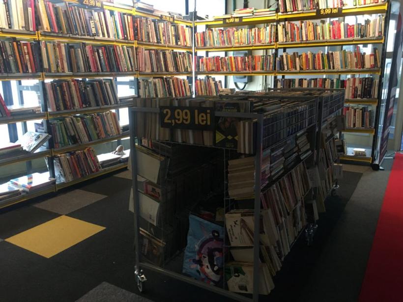 Gaudeamus 2023: veniți să luați lumină! 18871264