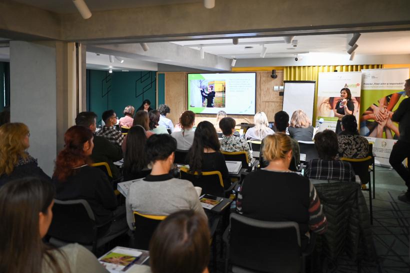 172 tineri din grupuri vulnerabile social au fost sprijiniți în integrarea lor socială prin programul Active Citizens Fund România 18871651