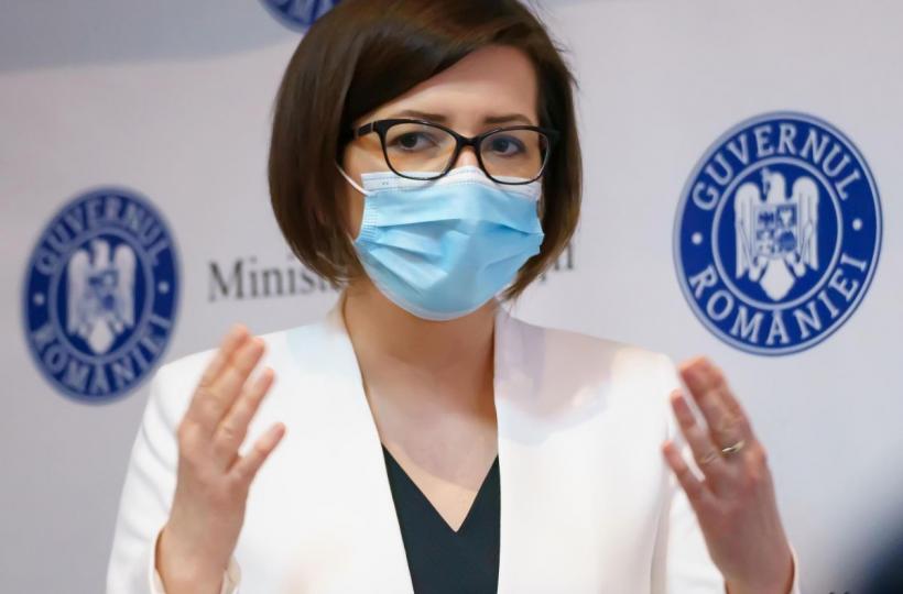 „Tunul vaccinurilor anti-COVID-19”: Florin Cîțu, Vlad Voiculescu și Ioana Mihăilă, acuzați că au produs statului un prejudiciu de peste un miliard de euro 18871505