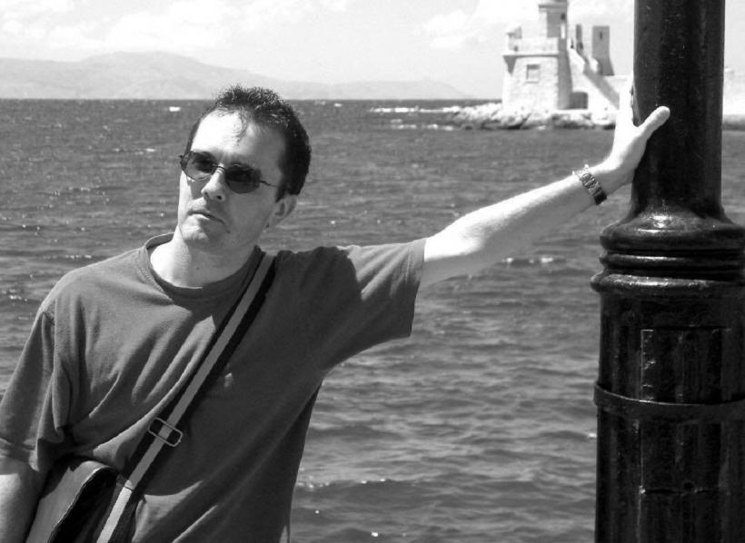 Șase adolescenți, trimiși în judecată pentru uciderea profesorului de istorie în urmă cu 3 ani 18872065