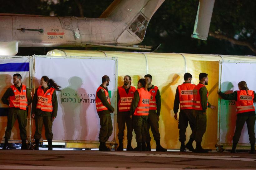 Armata israeliană confirmă că Hamas a predat 11 ostatici israelieni Crucii Roșii din Gaza 18872243