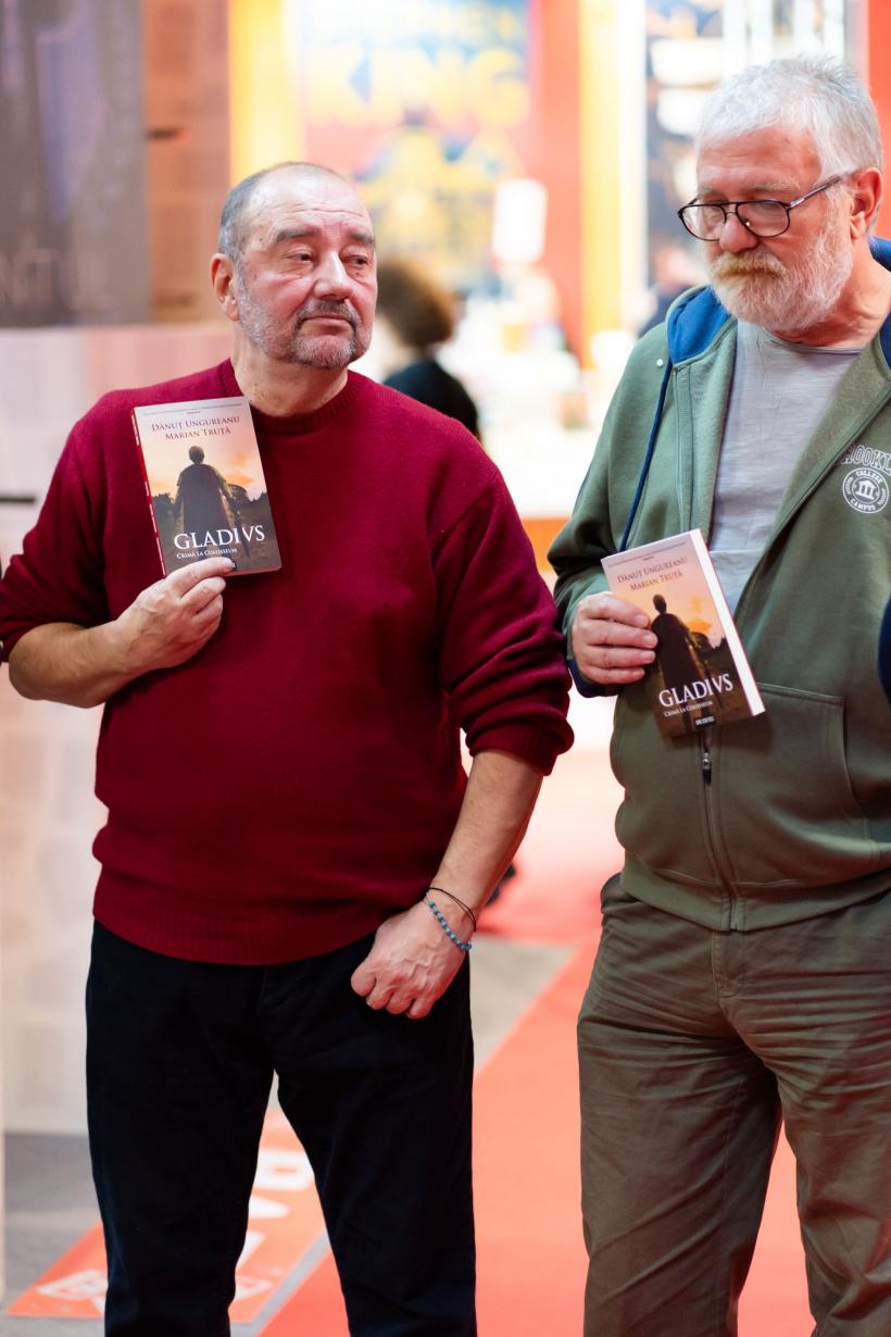 Topul Crime Scene Press la Gaudeamus 2023: romanul Reykjavík, care poartă semnătura premierului Islandei, în preferințele cititorilor români 18872099