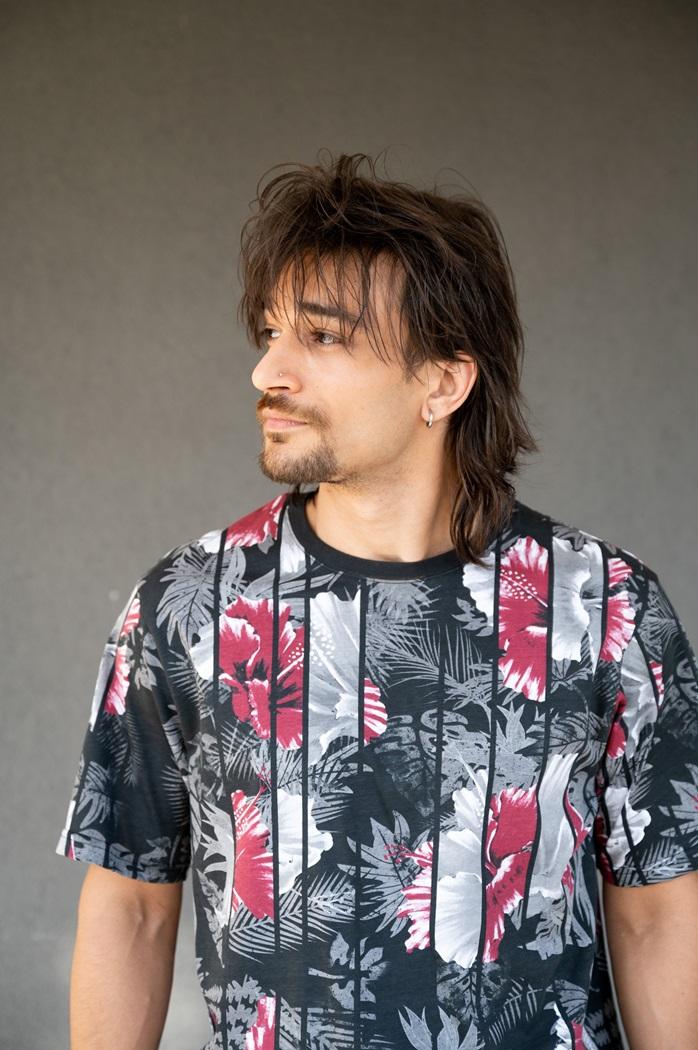 Un nou personaj controversat vine să tulbure povestea Lia – Soţia soţului meu. „În viață, trebuie să acționezi și, dacă ai dreptate, adevărul va ieși la lumină. Sau nu!” 18872364