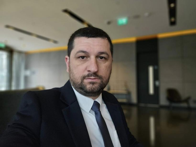 Îmbrânceli între deputații AUR și USR 18872501