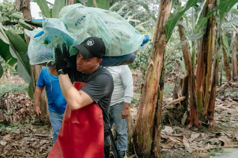Laura Giurcanu și Sânziana Negru au câștigat imunitatea mare aseară, la America Express. Traversare palpitantă a Anzilor, la peste 4.000 de metri: ”Ceața devenise atât de deasă încât nu vedeam nimic în fața mașinii!” 18872520