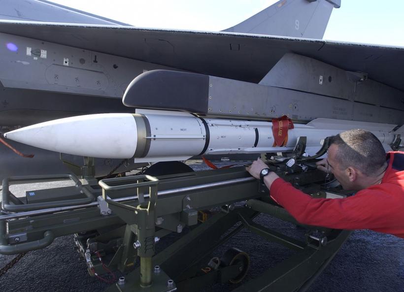 Armata își ia sisteme de apărare aeriană din 2019. Francezii de la MBDA și israelienii de la Rafael, în cursa pentru a ne vinde rachete cu rază scurtă de 2 miliarde de euro