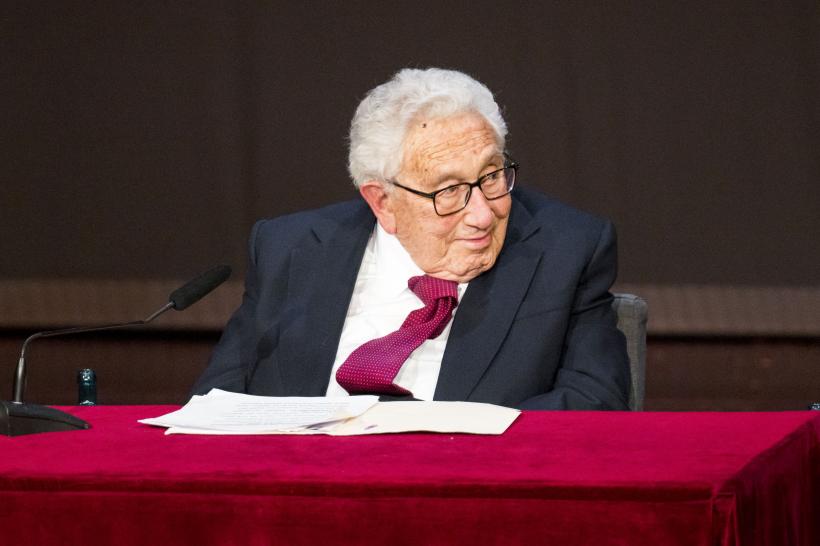 A murit Henry Kissinger! Diplomatul american care credea că Ucraina ar trebui să cedeze teritorii în schimbul păcii cu Rusia, laureat al Premiului Nobel pentru pace, avea 100 de ani 18872709