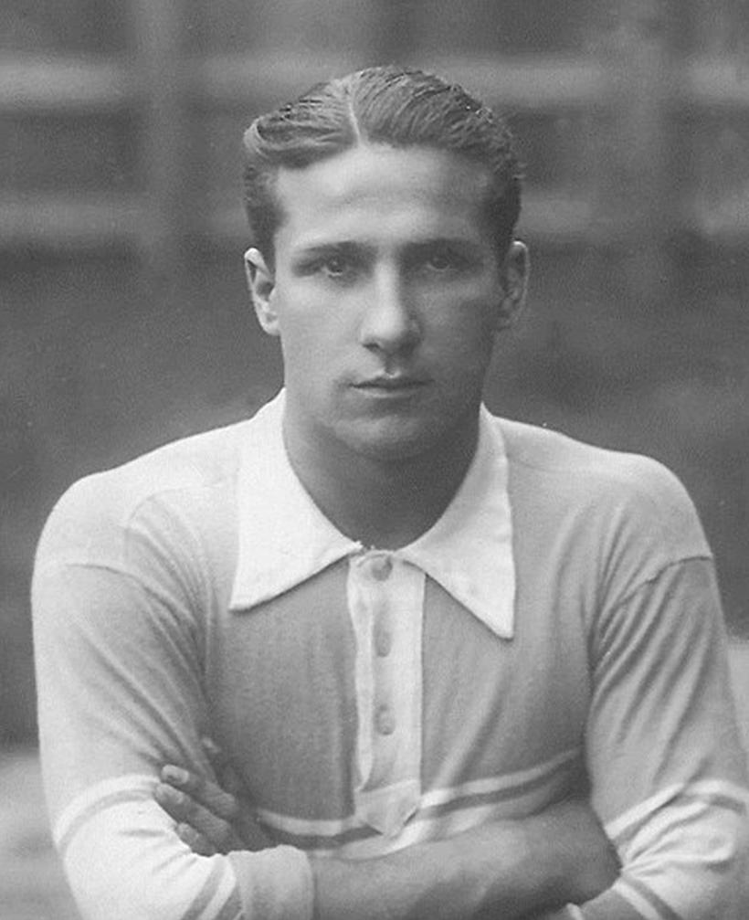 Campionatul de fotbal al României Mari 18872564