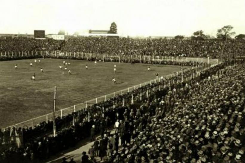 Campionatul de fotbal al României Mari 18872566