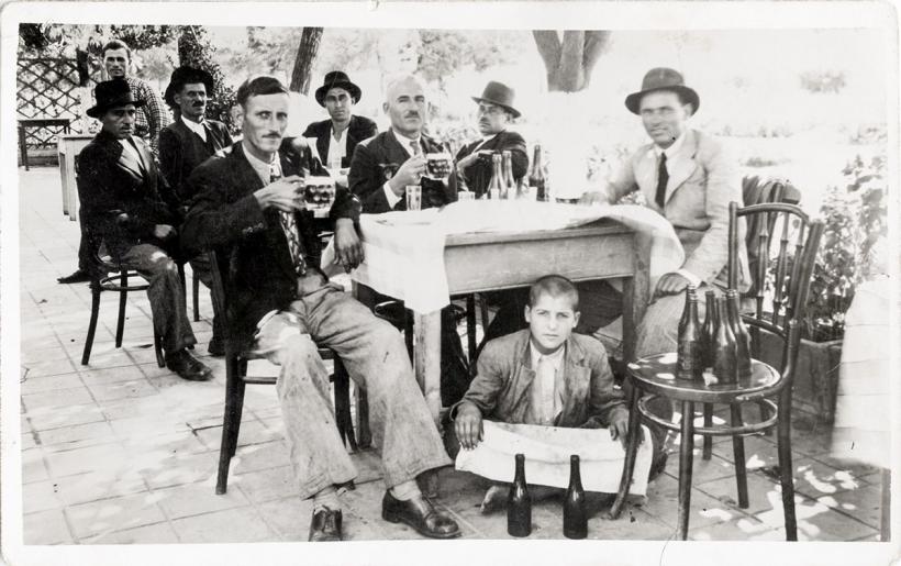 Unirea a generalizat practicile „miticilor”, care și-au dus „mahalagiii” peste tot 18872577