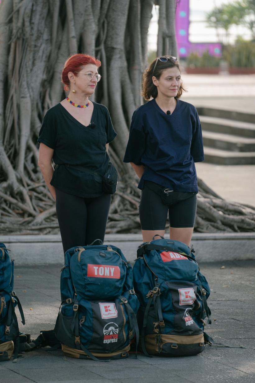 Diseară, de la 20:30, la America Express: întâlnire palpitantă la cursa pentru ultima șansă  Concurenții hrănesc crocodili într-o pădure de mangrove 18872899