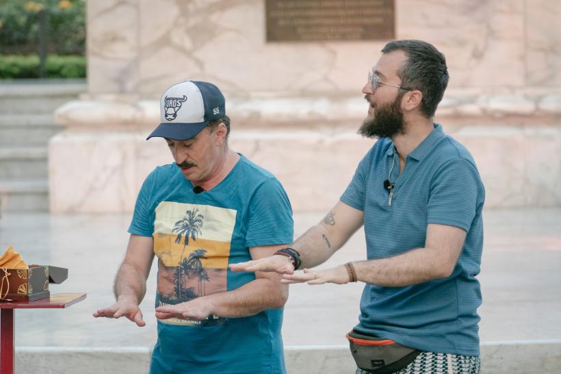 America Express, lider de audiență  Romică și Cătălin Țociu, salvați aseară de soarele verde de la eliminare 18873022