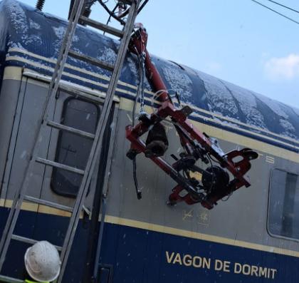 Trafic feroviar blocat la Azuga!  18873228