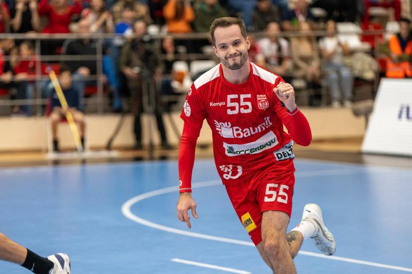 Dinamo București și CSM Constanța, calificate în primăvara europeană a handbalului masculin 18873596