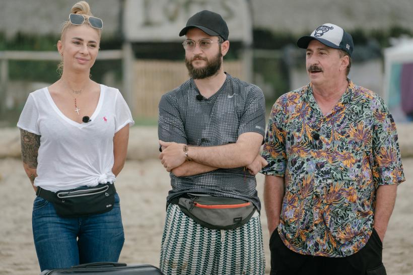 Romică și Cătălin Țociu au câștigat imunitatea mare aseară, la America Express. Diseară, concurenții se lasă duși de val, pentru o sesiune intensă de surfing! 18873466