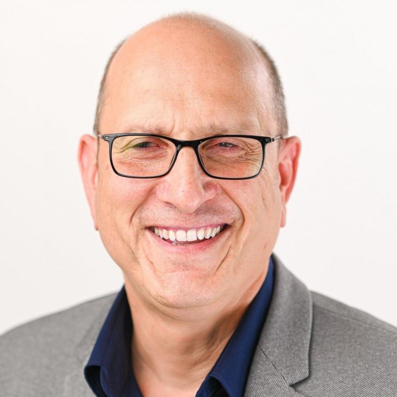 Clotilde Armand și-a mărit cu 50% salariul de primar, cu mâna adjunctului său USR-ist 18873549