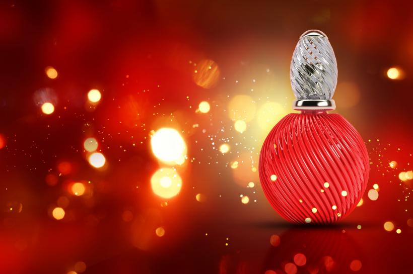 Cum să cumperi mai ieftin cele mai populare parfumuri de brand, pentru cadourile de Crăciun?