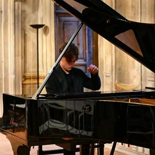 Evenimente culturale 18873478