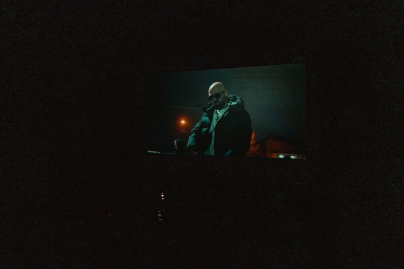 Imagini din filmul VISUL în noul videoclip Feli feat. Nosfe: „Muzica”!  Artiști din România, prezenți la o proiecție specială dedicată lui Nosfe 18873522