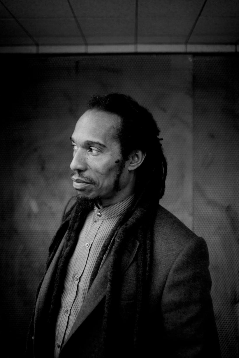Fanii Peaky Blinders, în doliu: Scriitorul, poetul și actorul Benjamin Zephaniah a murit la vârsta de 65 de ani 18873912