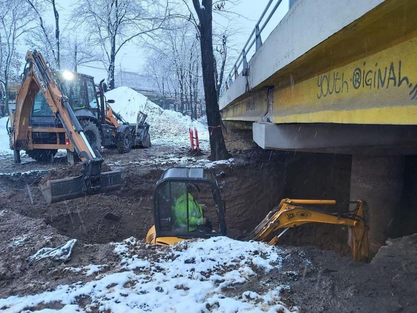 ​​​​​​​Lucrările la Podul Grant continuă indiferent de vreme 18873917