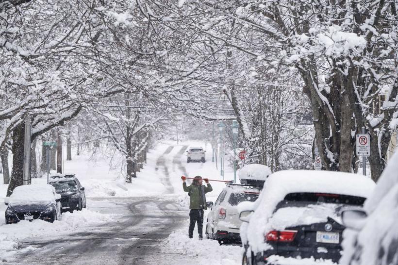 Prognoză specială pentru București: Stratul de zăpadă va atinge 8 cm