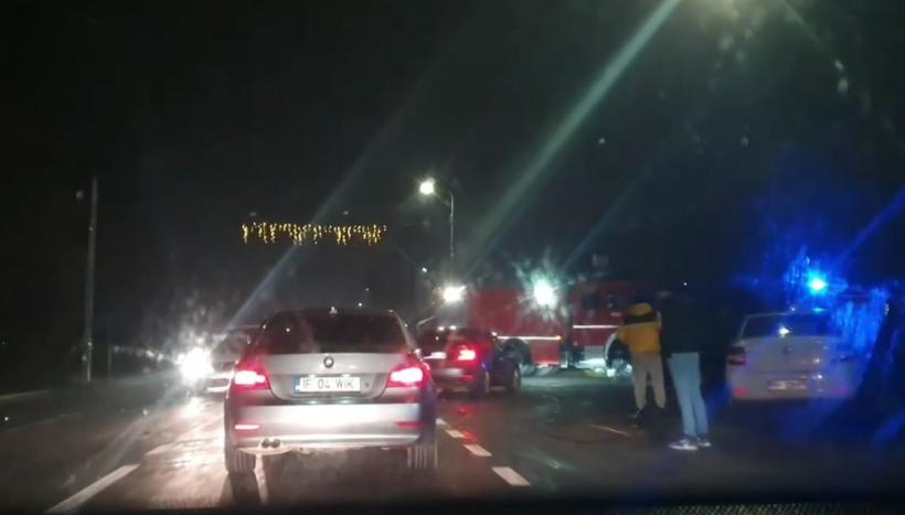 Accident de microbuz la Crevedia, județul Dâmbovița. A fost activat Planul roșu de intervenție
