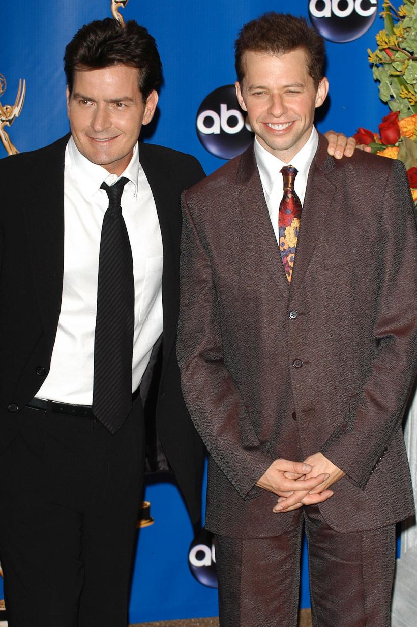 Cum a renunțat celebrul actor Charlie Sheen la băutură. Vedeta din "Doi bărbați și jumătate" nu a mai pus gura pe alcool de 6 ani  18873932