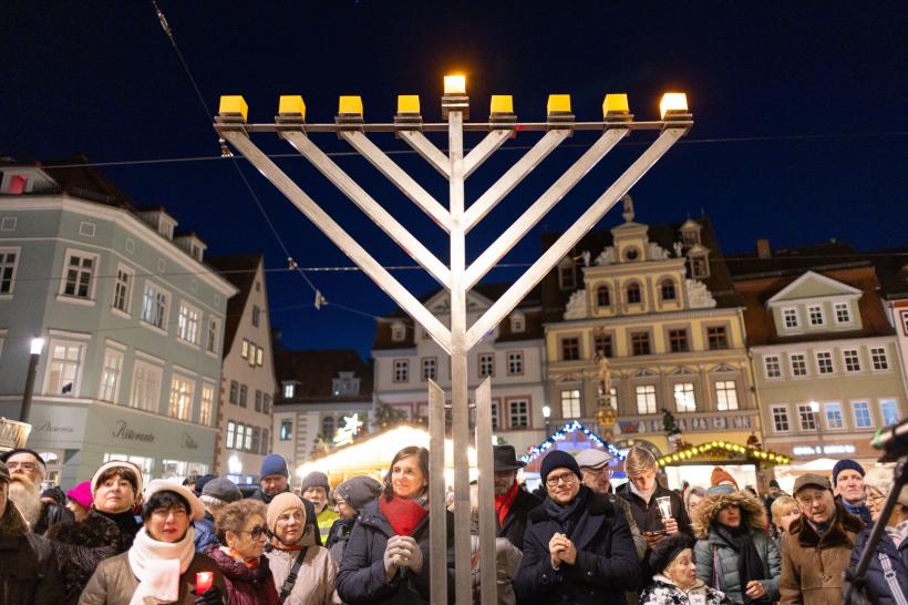 Ce este Hanuka și cum se sărbătorește în întreaga lume 18874108