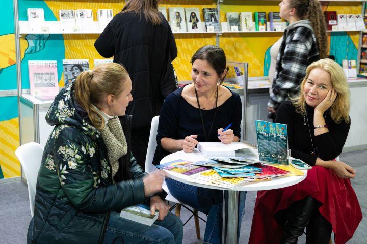 Participarea românească la Târgul Cărților Bune de la Wrocław, apreciată de vizitatori și remarcată de presă 18874162