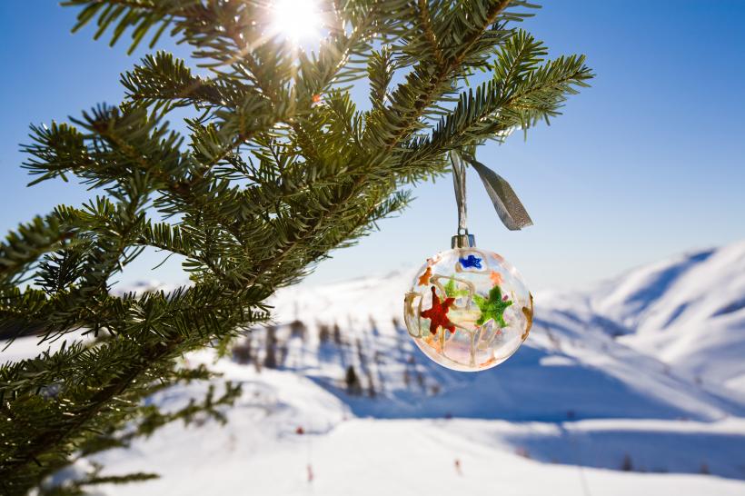 Șapte din 10 angajatori vor oferi anul acesta beneficii de Crăciun 18874439