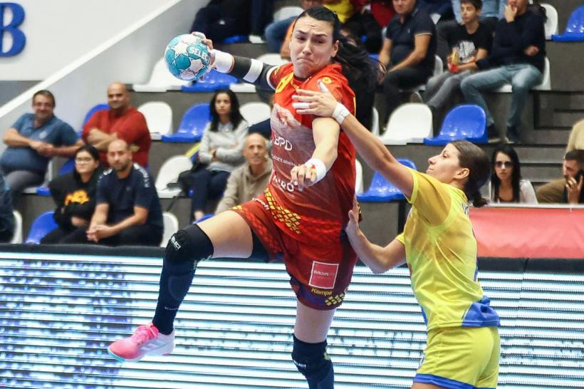 Apus de soare: Final de poveste pentru Cristina Neagu 18874326