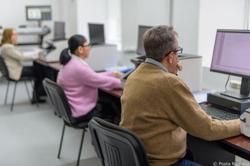 Un nou pas spre digitalizarea Poștei Române: achiziția liniei de scanare și arhivare electronică de la Fabrica de Timbre 18875125