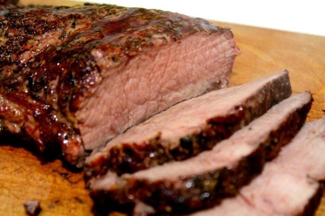 Tot ce trebuie să știi despre carnea de porc. Medic endocrinolog: atenție la culoare și miros