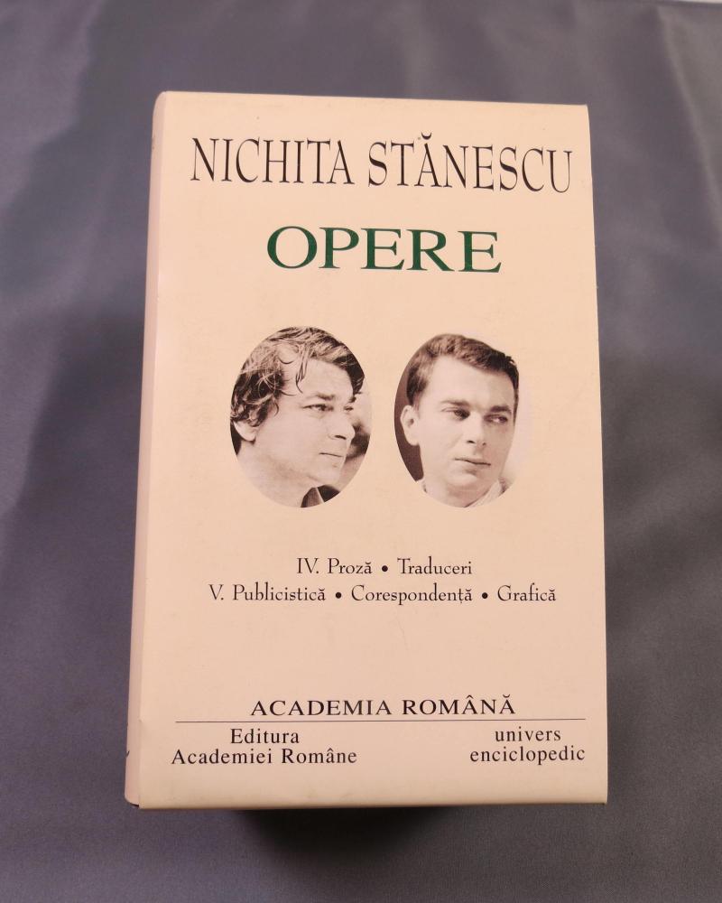 Patru decenii de la moartea omului, nouă decenii de la nașterea poetului. ​​​​​​​Nichita Stănescu, închinăciune de decembrie 18875564