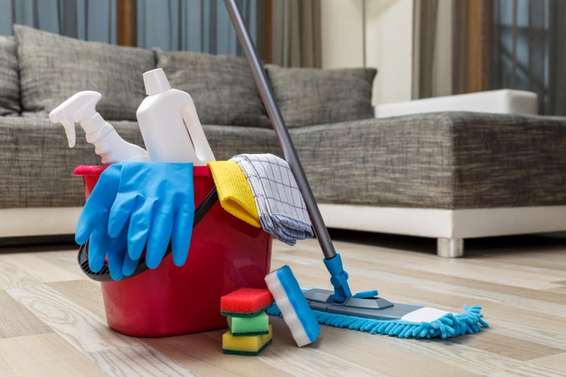 4 sfaturi pentru o curăţenie eficientă atunci când ai musafiri neaşteptaţi