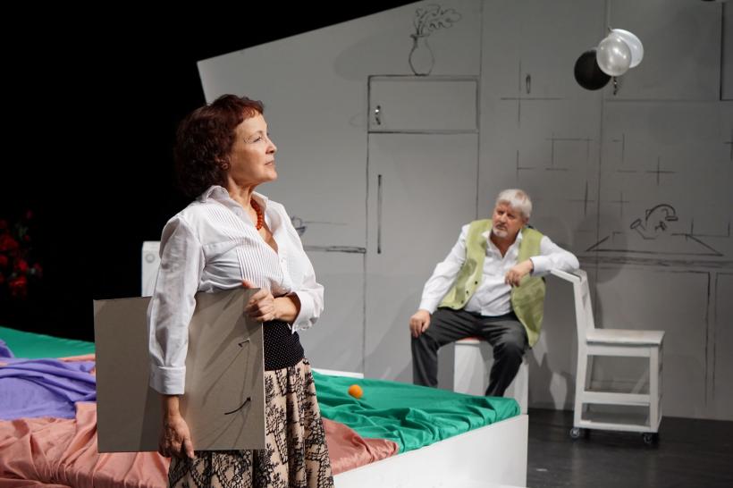 „Achit în avans” de Nadejda Ptușkina, în regia lui Emil Gaju, cea mai nouă producție a Teatrului Național Iași,   lansată înainte de Crăciun 18875790